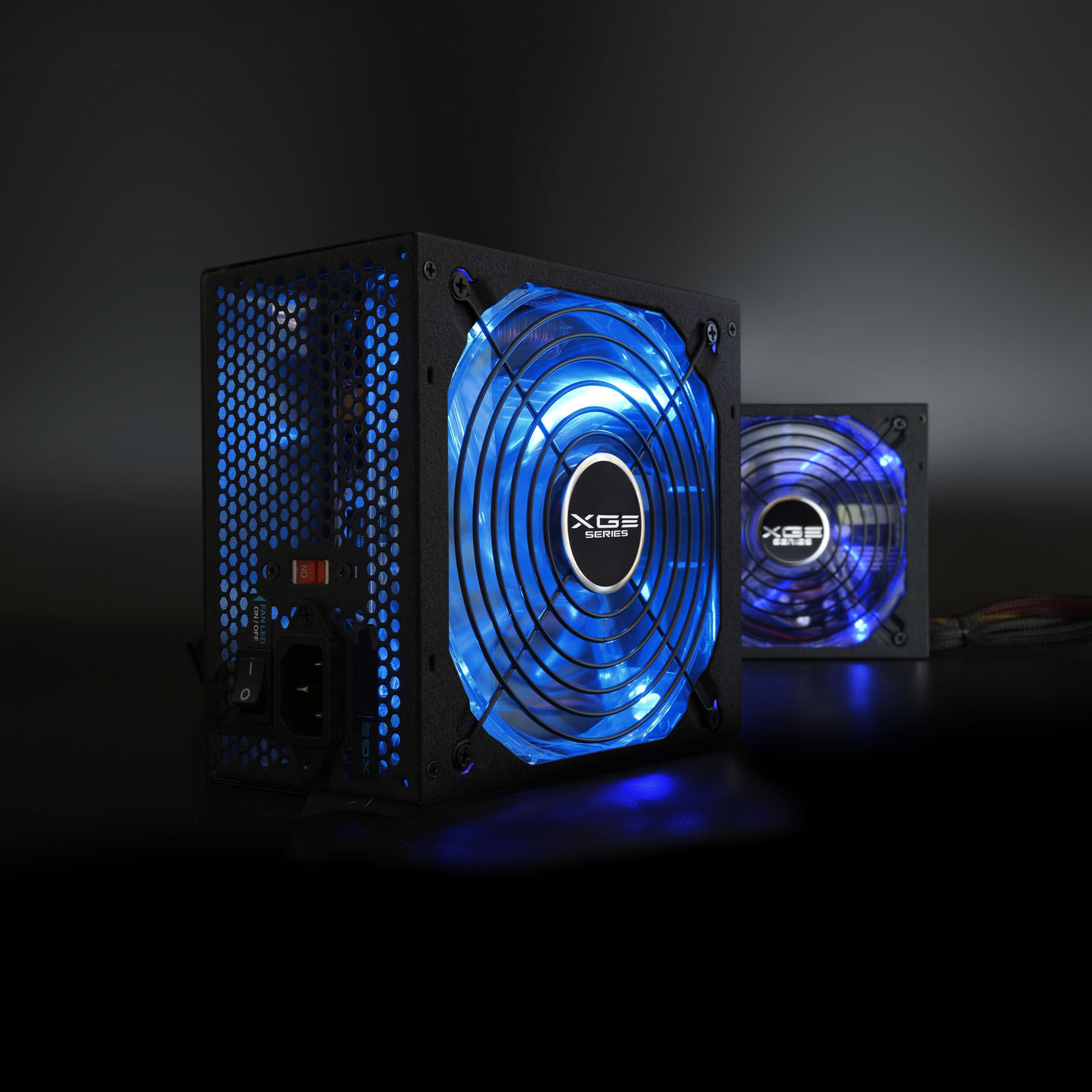 TOOQ FUENTE GAMING 525W ATX12V V2.31 APFC 82+ LED ON/OFF- Descatalogado