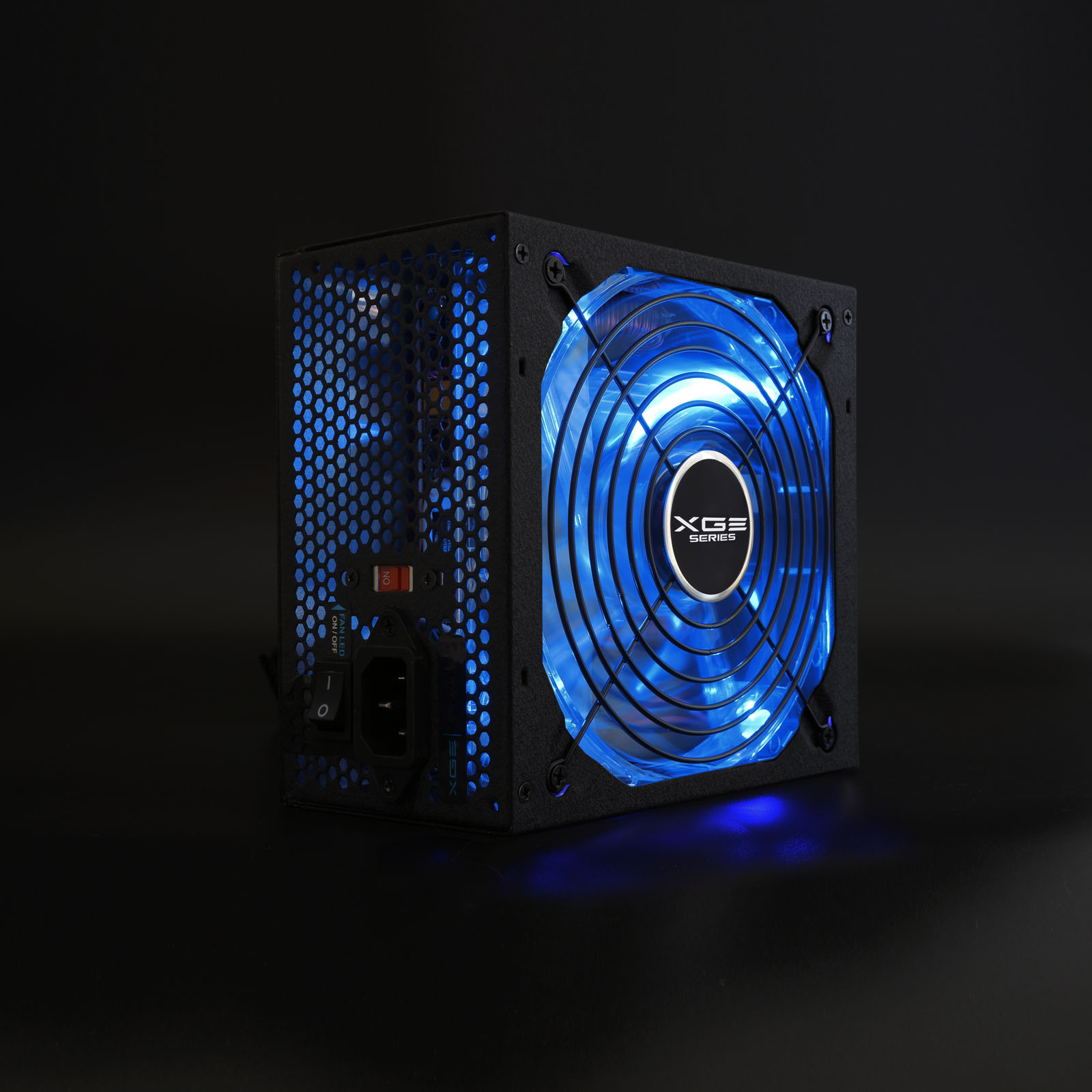 TOOQ FUENTE GAMING 525W ATX12V V2.31 APFC 82+ LED ON/OFF- Descatalogado