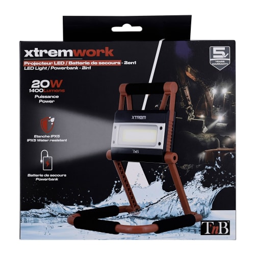 TNB XTREMWORK - 
Foco impermeable para exteriores LED con batería externa 20W 1400 lum. - negro