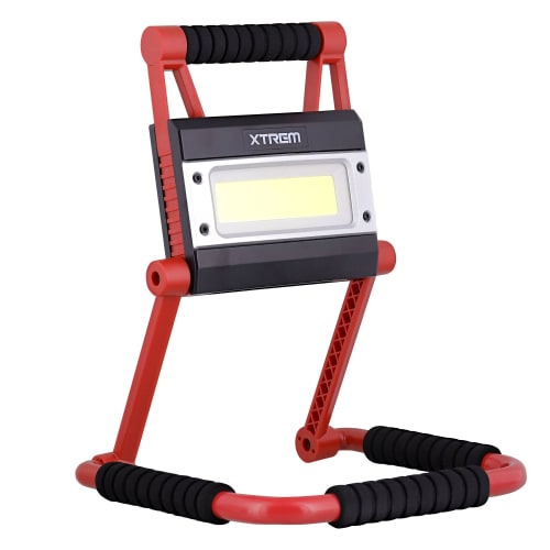 TNB XTREMWORK - 
Foco impermeable para exteriores LED con batería externa 20W 1400 lum. - negro