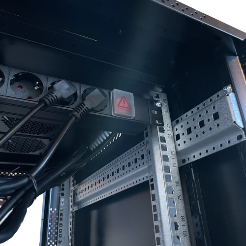 PHASAK ARMARIO RACK SUELO 19" PHASAK PRO 42U 600X1000 NEGRO DESMONTADO INCLUYE 2 BANDEJAS, VENTILACION TECHO, REGLETA 8T RACK, KIT PATAS/RUEDAS Y CERR.SEGURIDAD