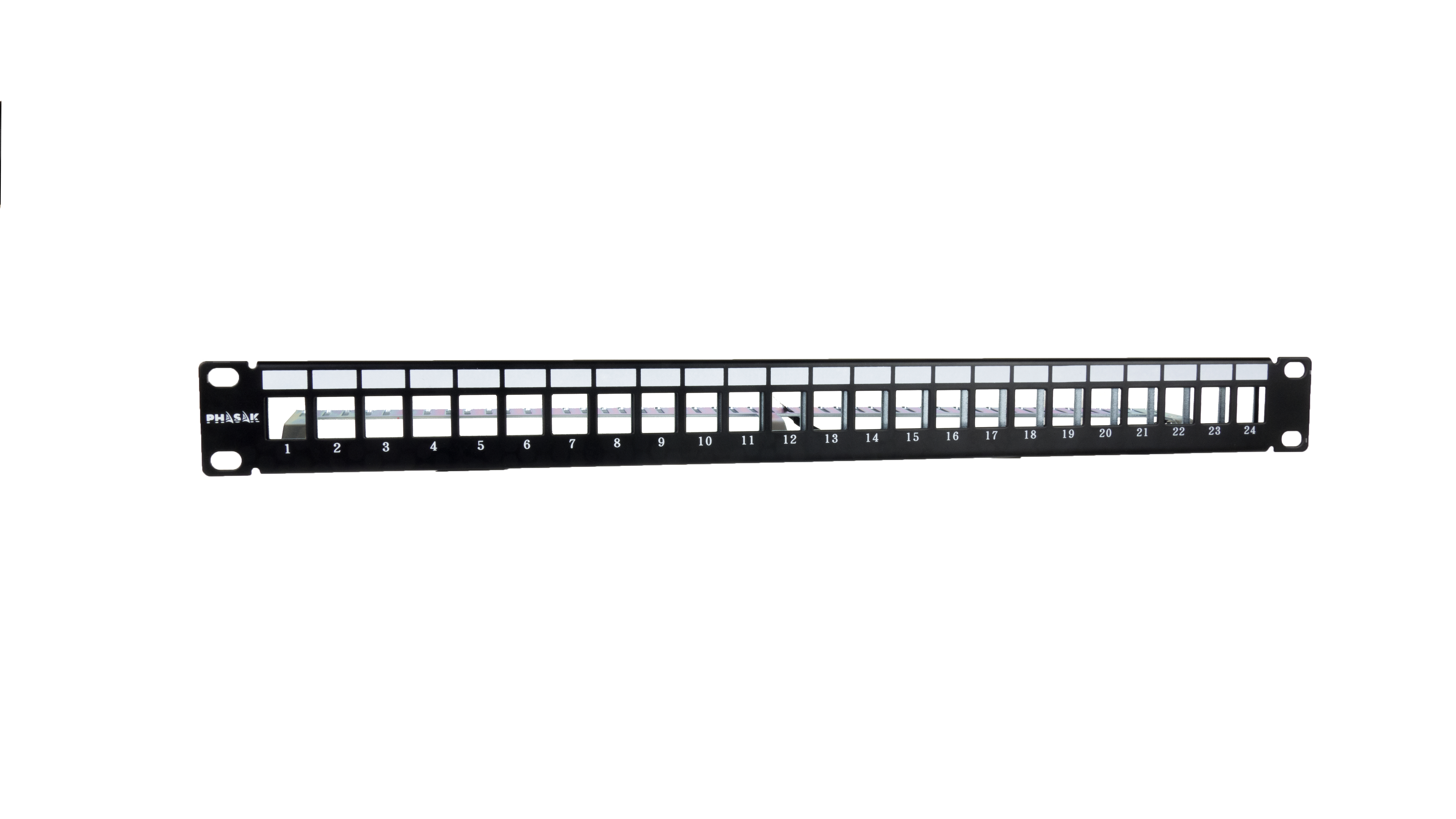 PHASAK Panel frontal 19" para 24 conectores 1U con org. de cables   FTP PHASAK negro