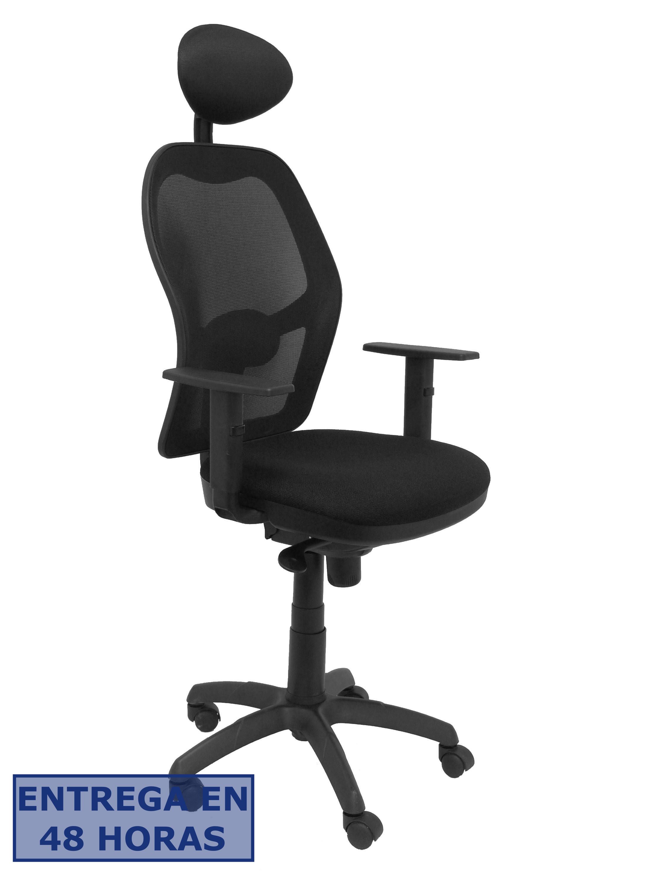PIQUERAS Y CRESPO Silla Jorquera malla negra asiento bali negro con cabecero fijo