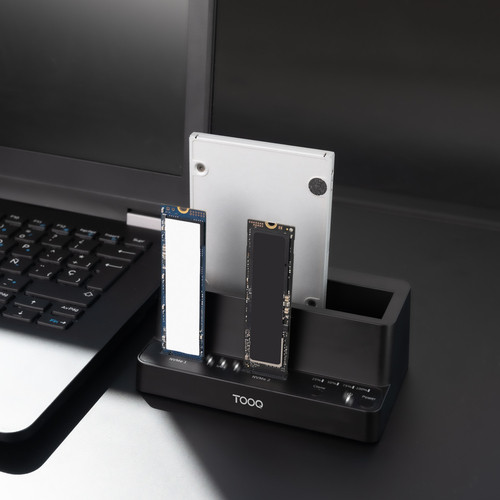 TOOQ DOCK 2xSSD M.2 NVMe+1xSATA 2,5"/3,5" USB 3.2 CLONE